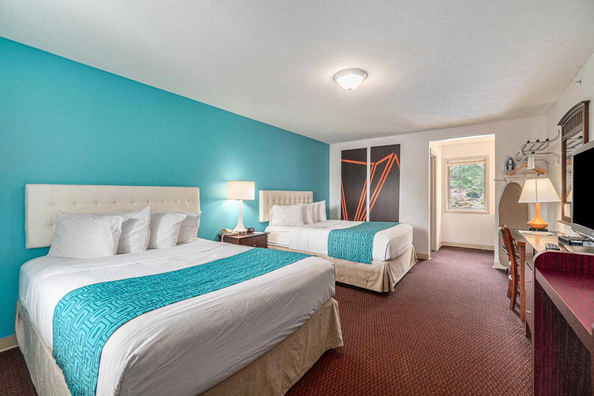 Howard Johnson By Wyndham Traverse City Ngoại thất bức ảnh