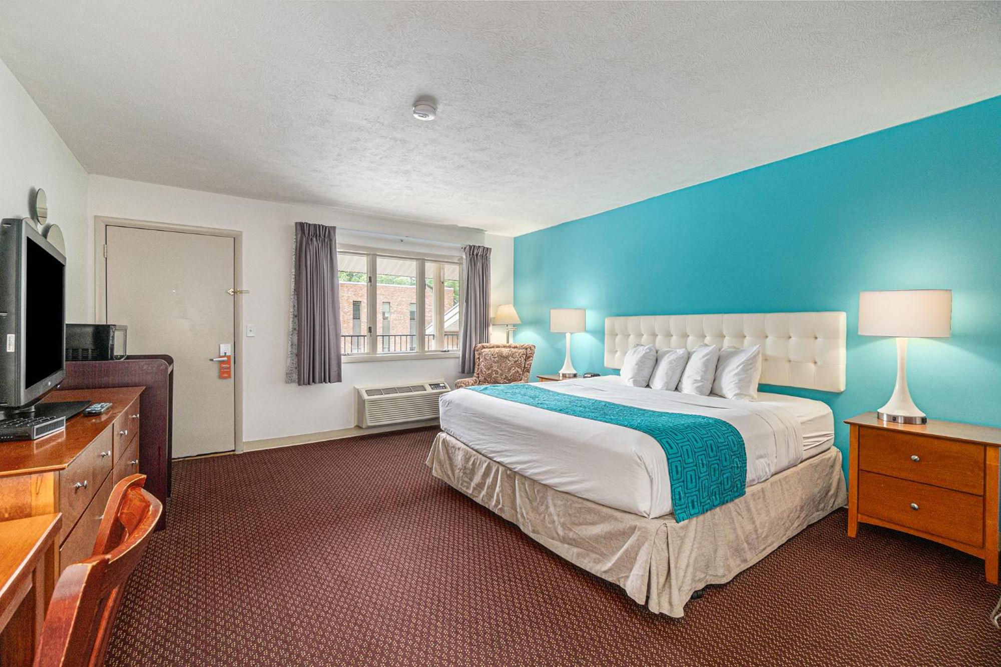 Howard Johnson By Wyndham Traverse City Ngoại thất bức ảnh